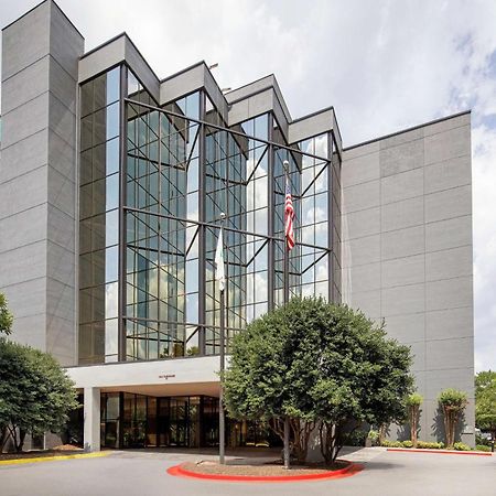 Embassy Suites By Hilton Atlanta Perimeter Center Sandy Springs Exterior photo