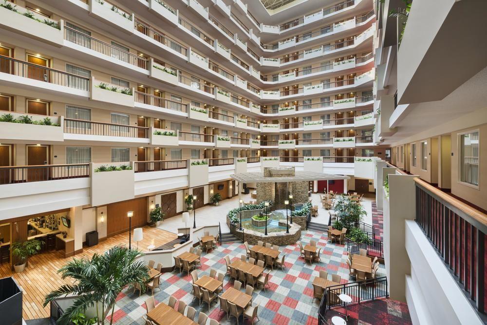 Embassy Suites By Hilton Atlanta Perimeter Center Sandy Springs Exterior photo