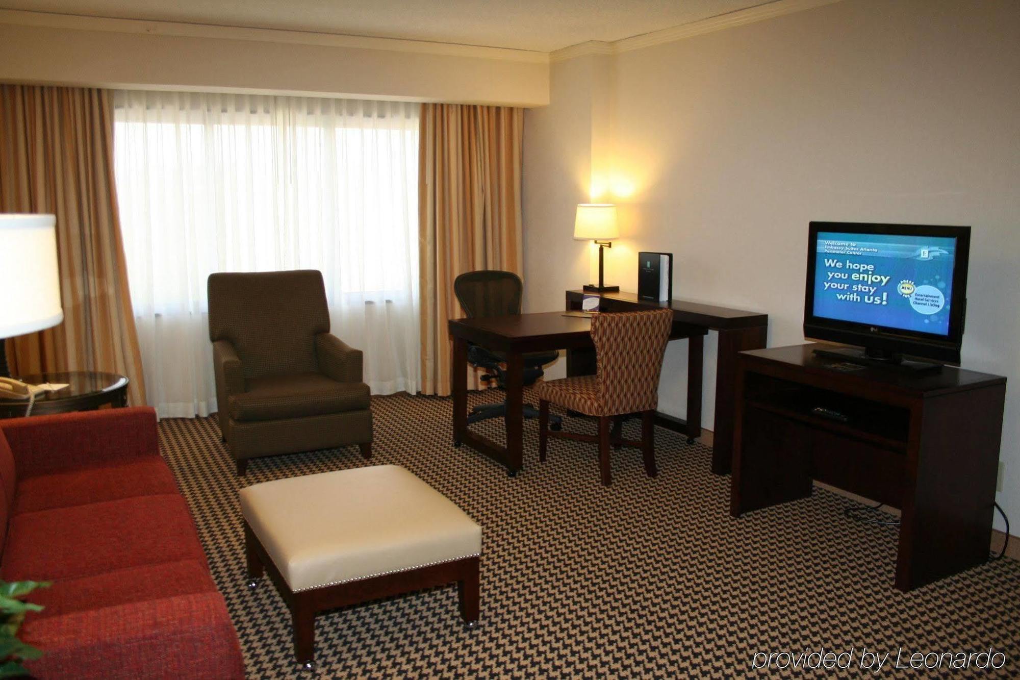 Embassy Suites By Hilton Atlanta Perimeter Center Sandy Springs Room photo